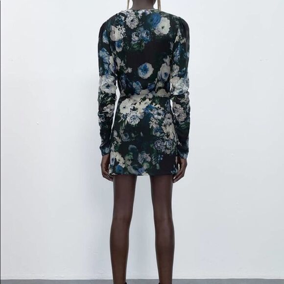 ZARA BLOGGER FAVORITE FLORAL PRINT DRESS - Picture 10 of 14